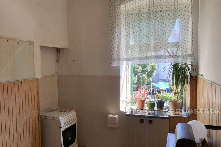 To roms leilighet i sentrum av byen