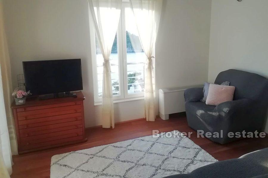 Duplex apartment with sea view