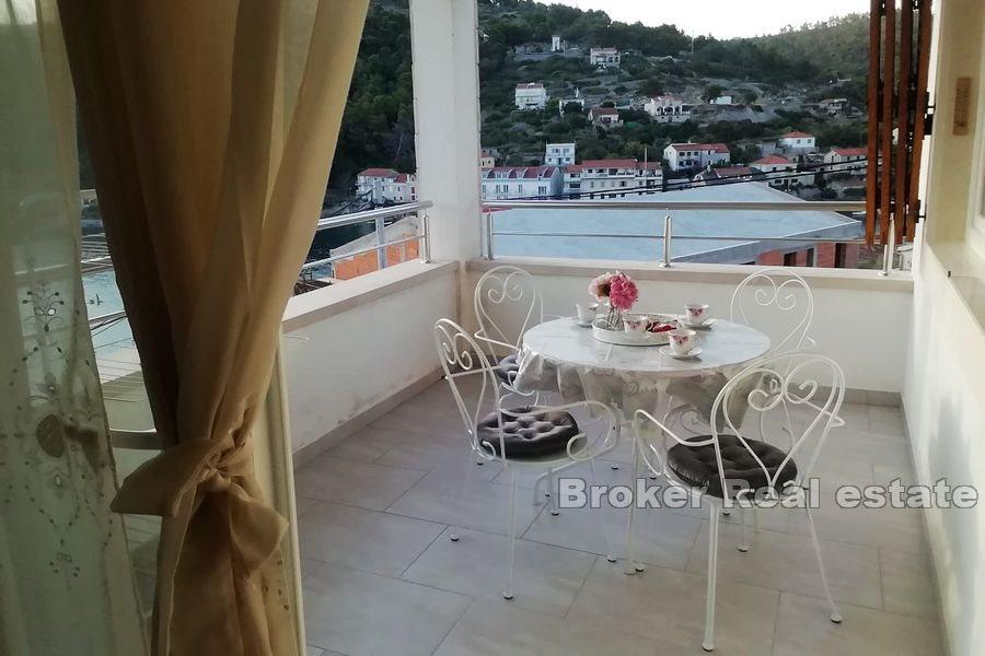 Appartamento duplex con vista mare