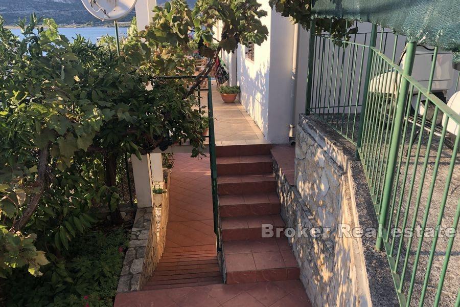 Palazzina con vista mare