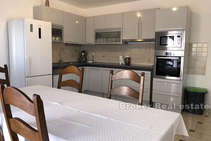 Apartmánový dům s výhledem na moře