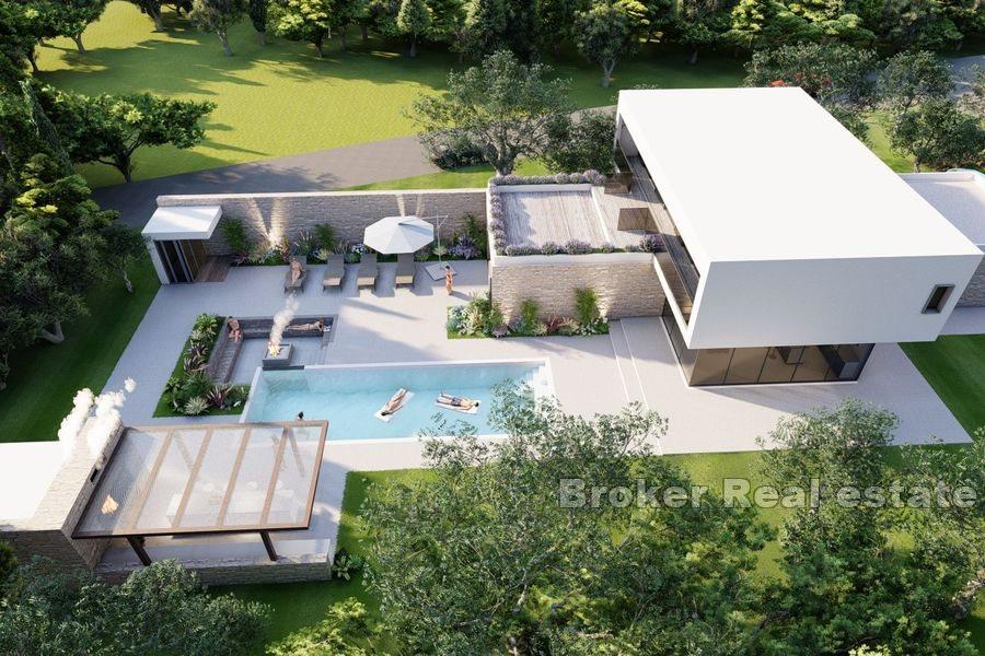 Luxury villa with pool