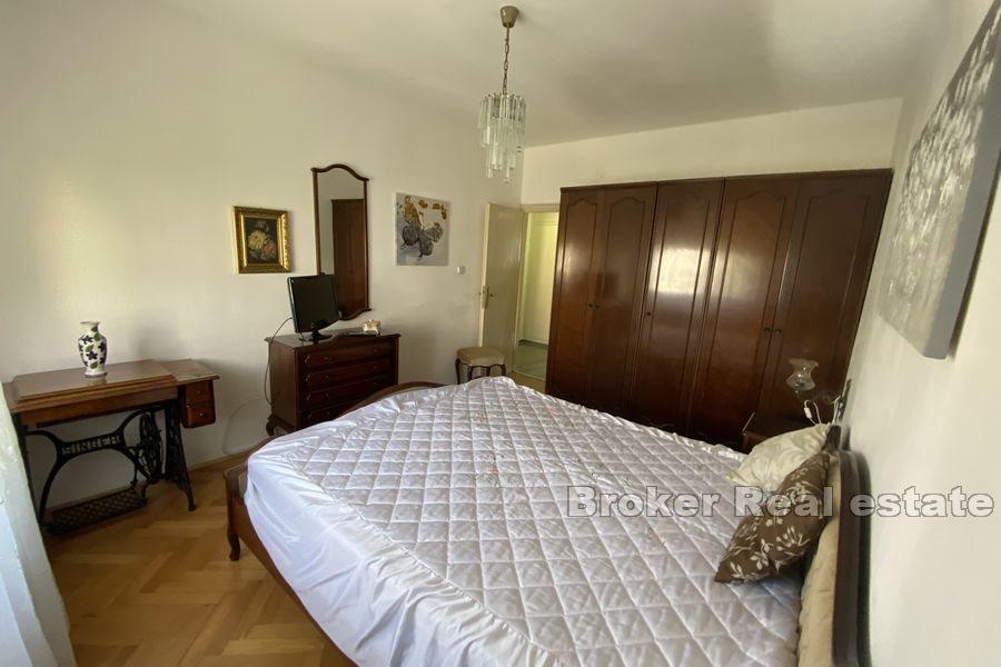 Spinut, confortevole appartamento con due camere da letto