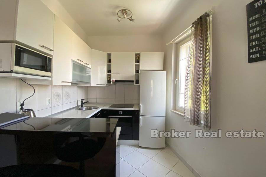 Трехкомнатная квартира с видом