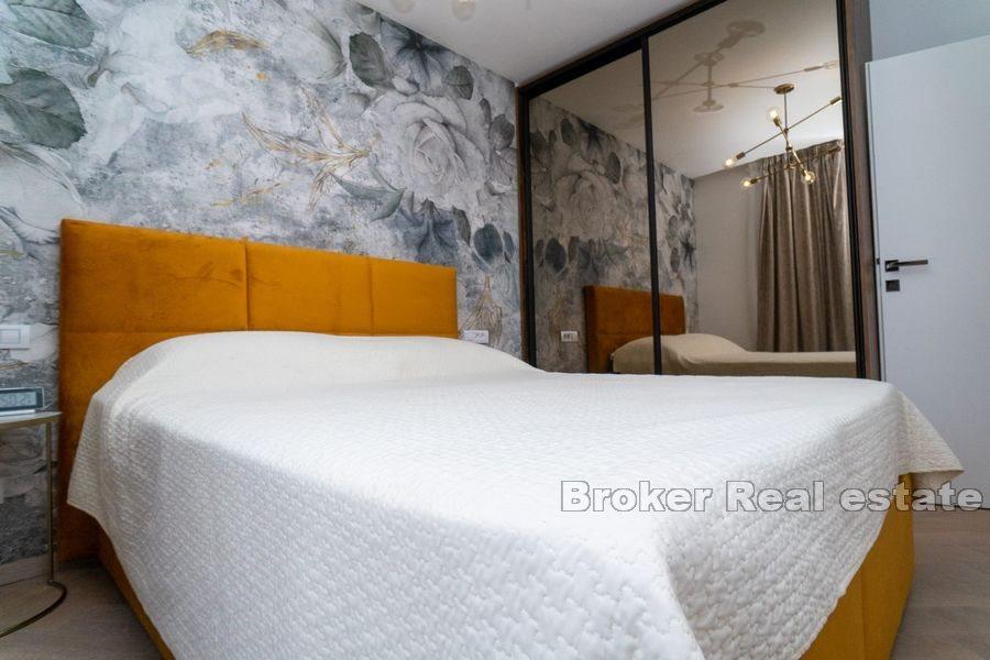 Luksusowy apartament z widokiem na morze