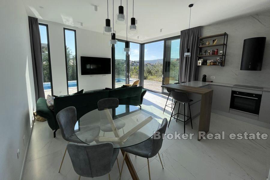 Moderní vila s bazénem