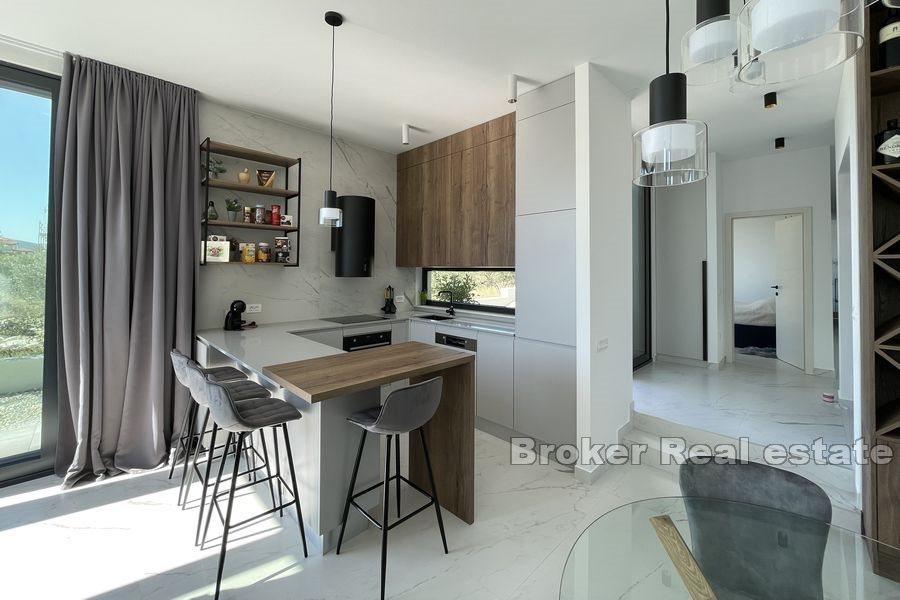 Moderní vila s bazénem