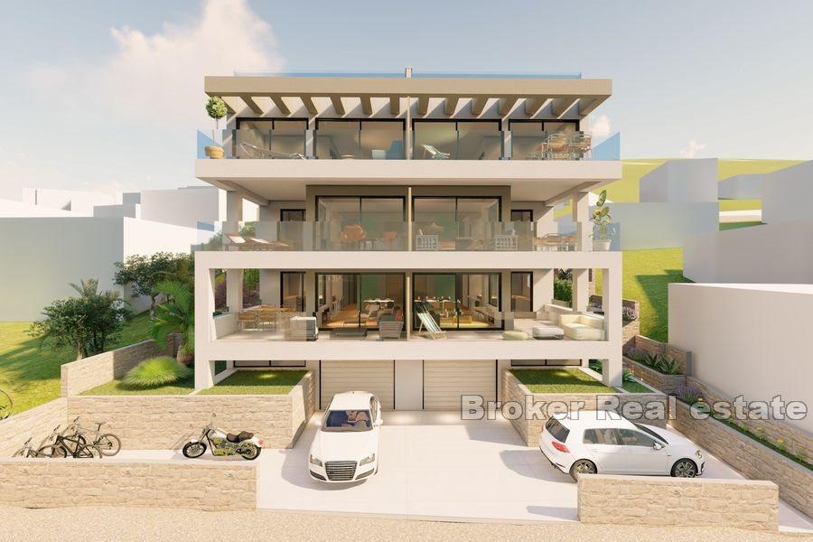 Appartements dans un immeuble neuf avec vue mer