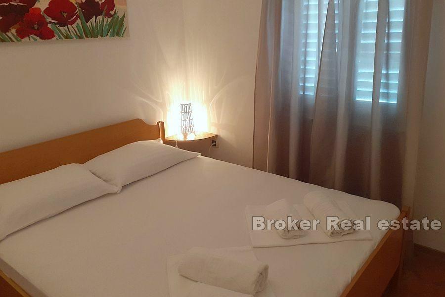 Apartmánový dům s výhledem na moře a ostrovy