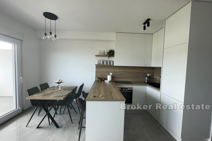 Luksusowy apartament z widokiem na morze