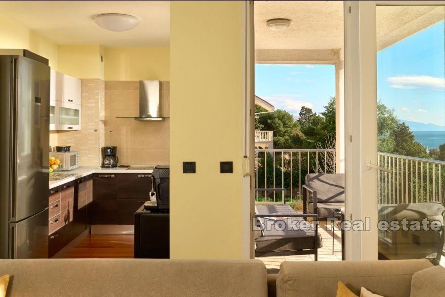 Meje - Třípokojový apartmán s výhledem na moře
