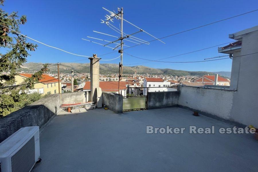 Dvojna kuća u blizini centra
