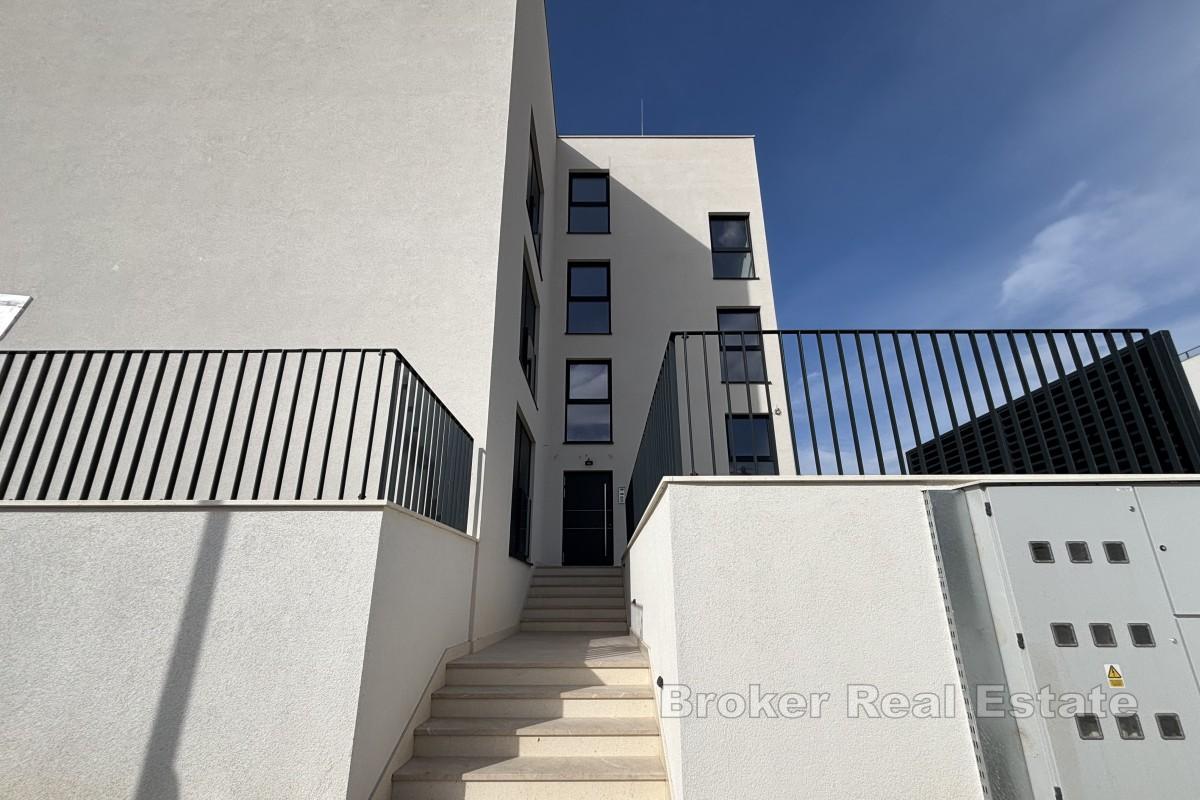 Appartements en construction avec vue mer