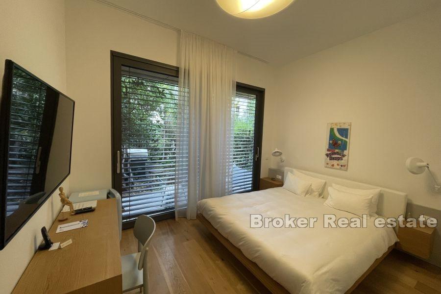 Meje - Moderna vila s pogledom na more