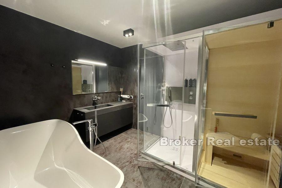 Meje - Moderna vila s pogledom na more