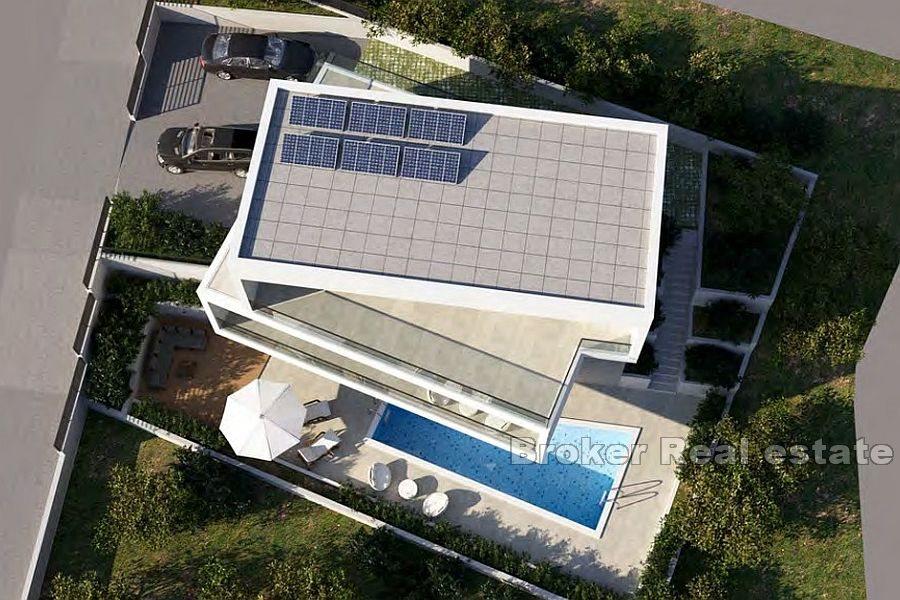 Luxury villa with sea view