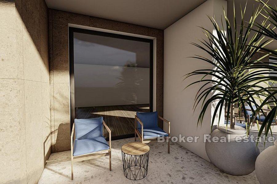 Apartments with a view of the sea and the courtyard