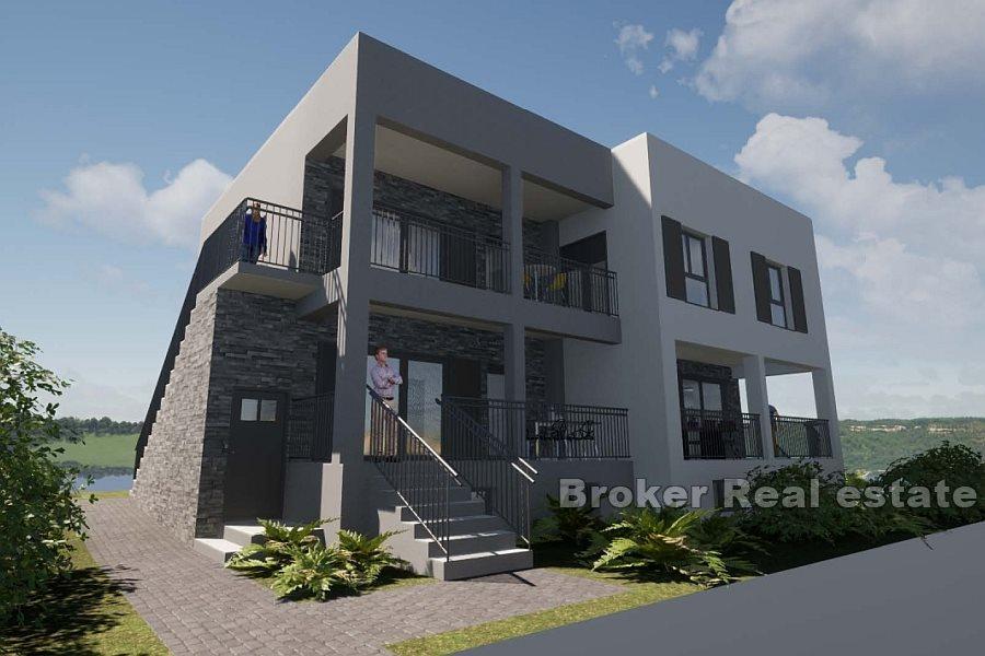 Oavslutat hus med havsutsikt