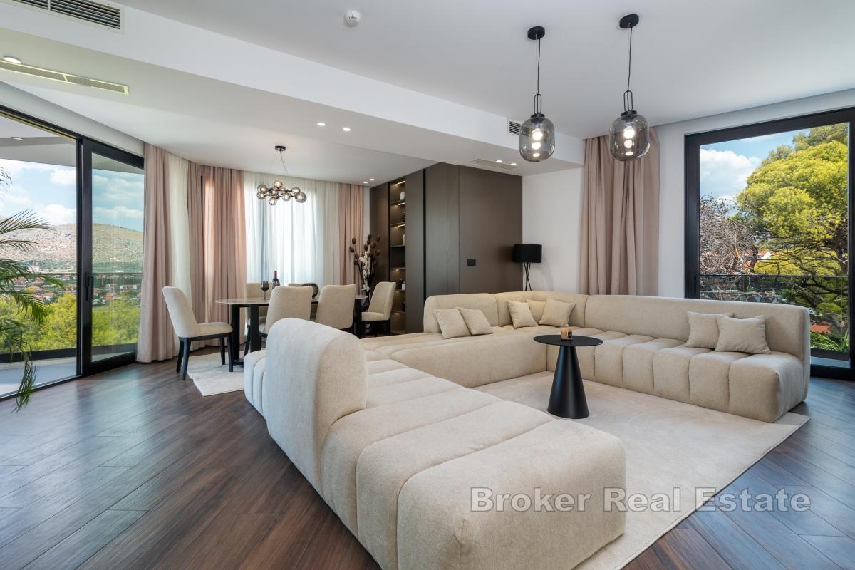 Роскошная вилла с панорамным видом на море