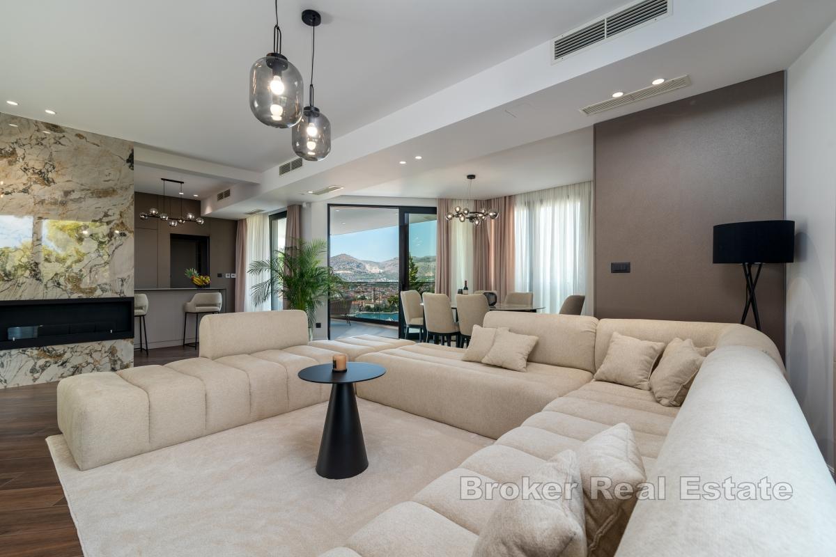 Роскошная вилла с панорамным видом на море