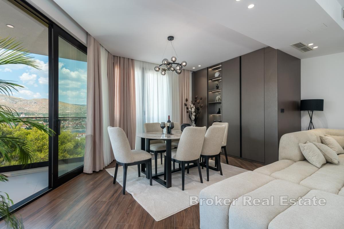 Luksuzna vila s panoramskim pogledom na more