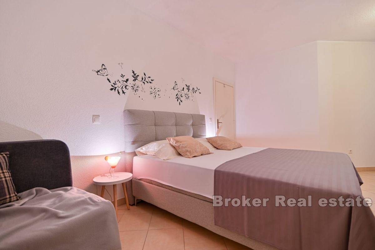 Třípokojový apartmán s bazénem