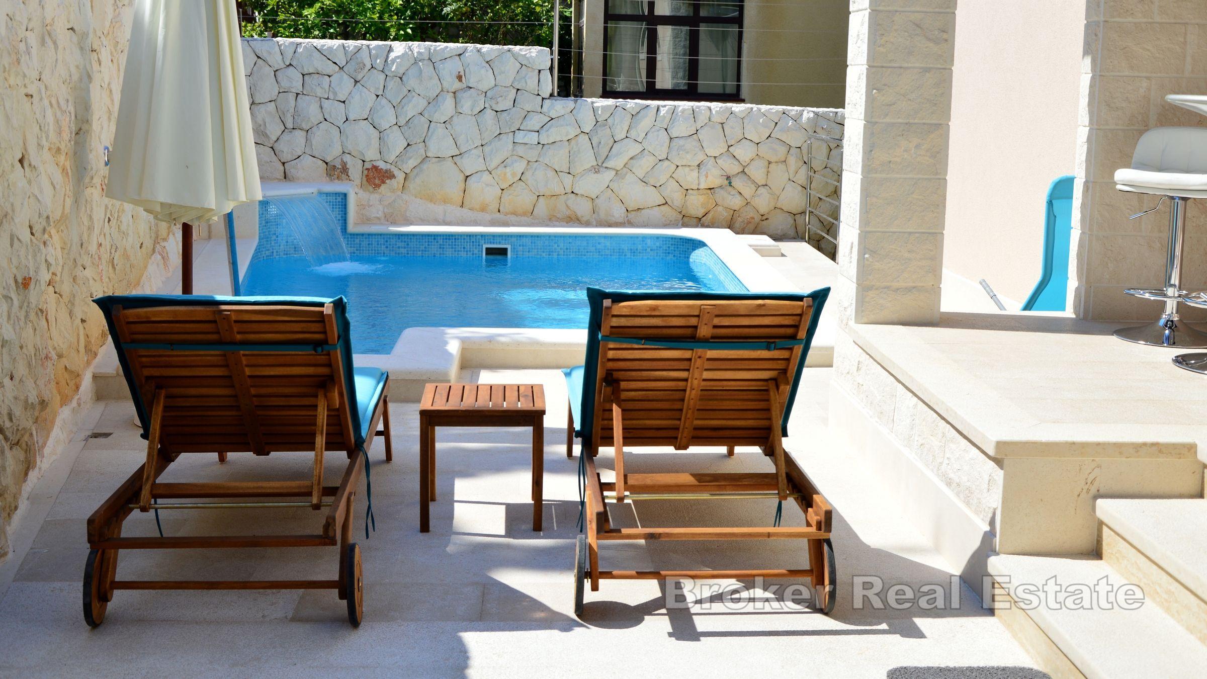 Villa de luxe avec vue panoramique sur la mer