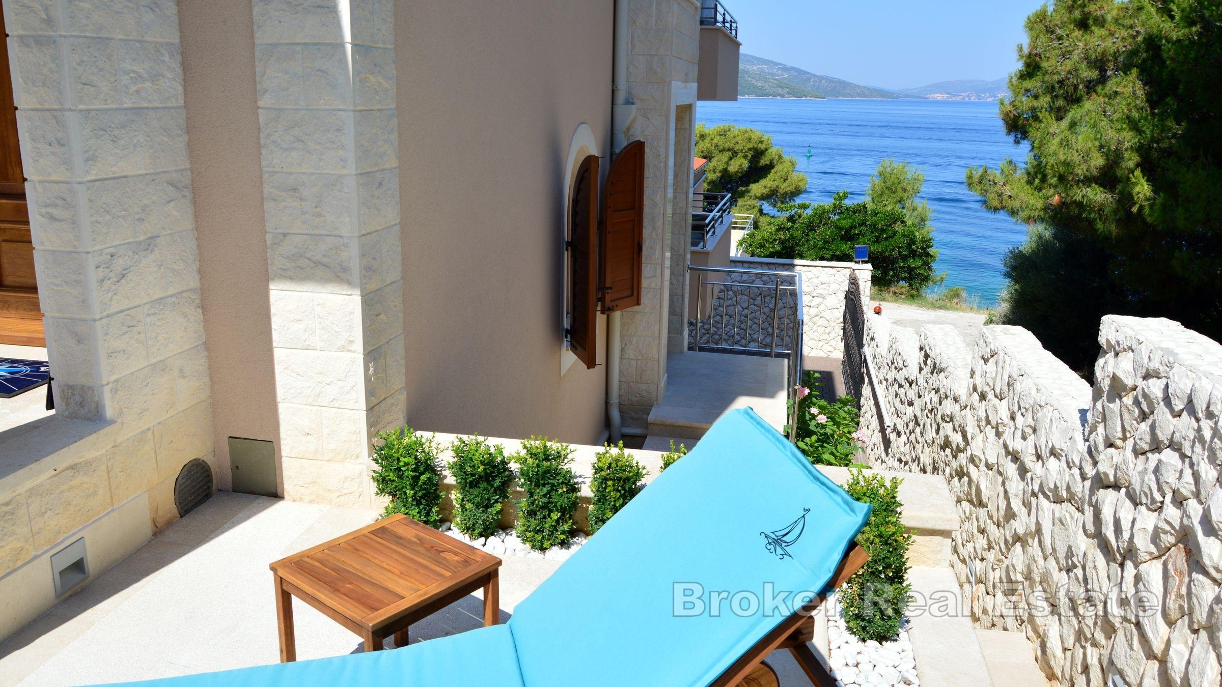 Villa de luxe avec vue panoramique sur la mer