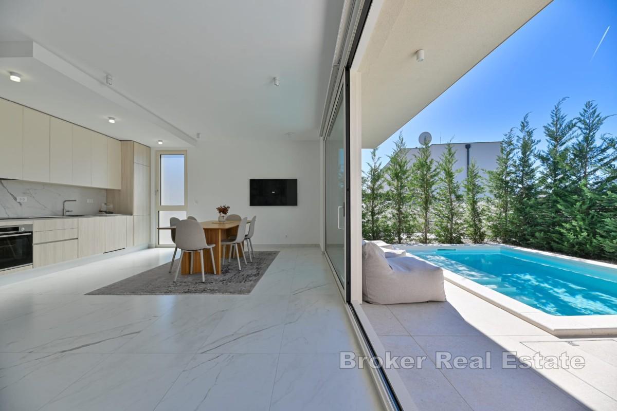 Luxusvilla mit Meerblick