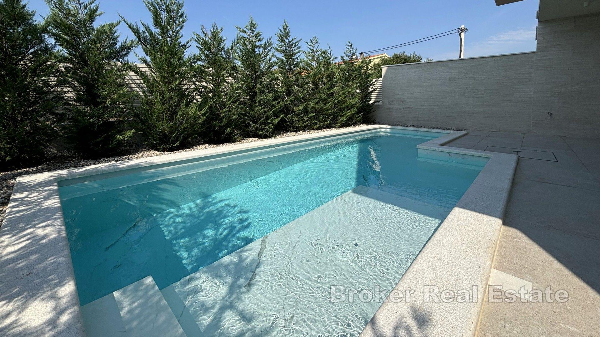 Luxusvilla mit Meerblick