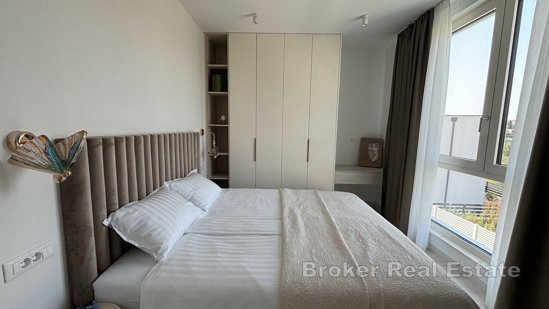 Роскошная вилла с видом на море