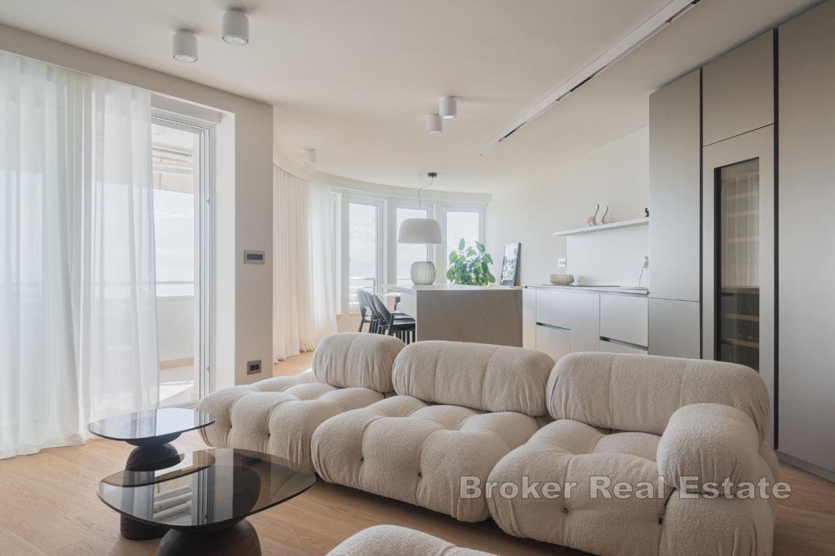 Luksusowy apartament z dwiema sypialniami i widokiem na morze