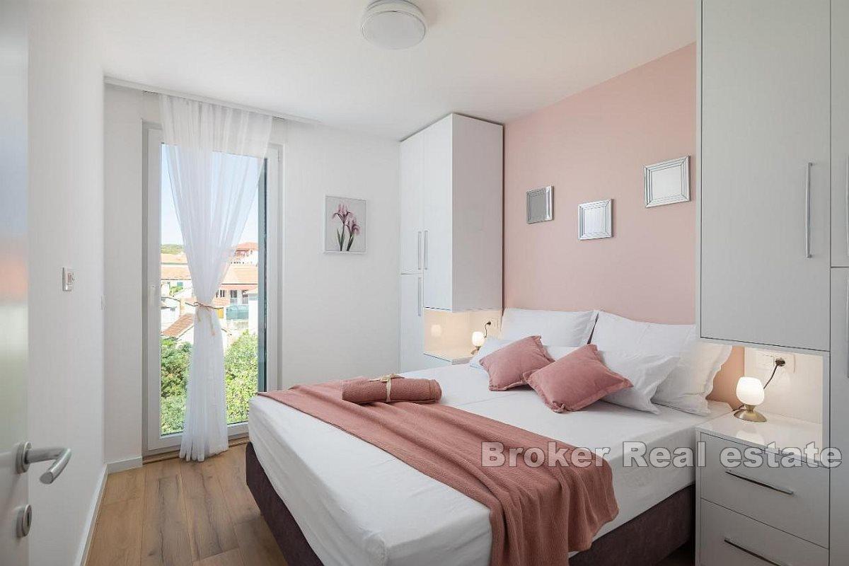 Luksusowy apartament z dwiema sypialniami i widokiem na morze