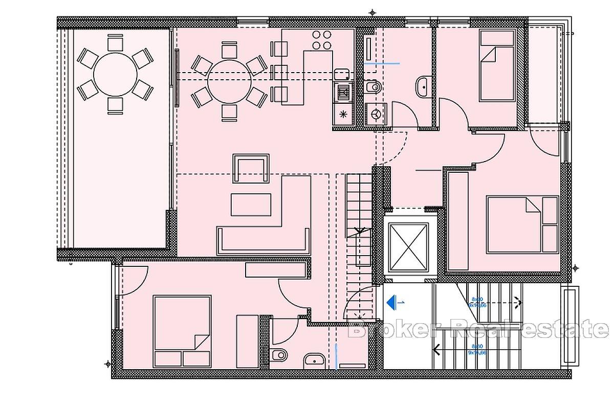 Luxusní dvoupatrový apartmán s výhledem na moře
