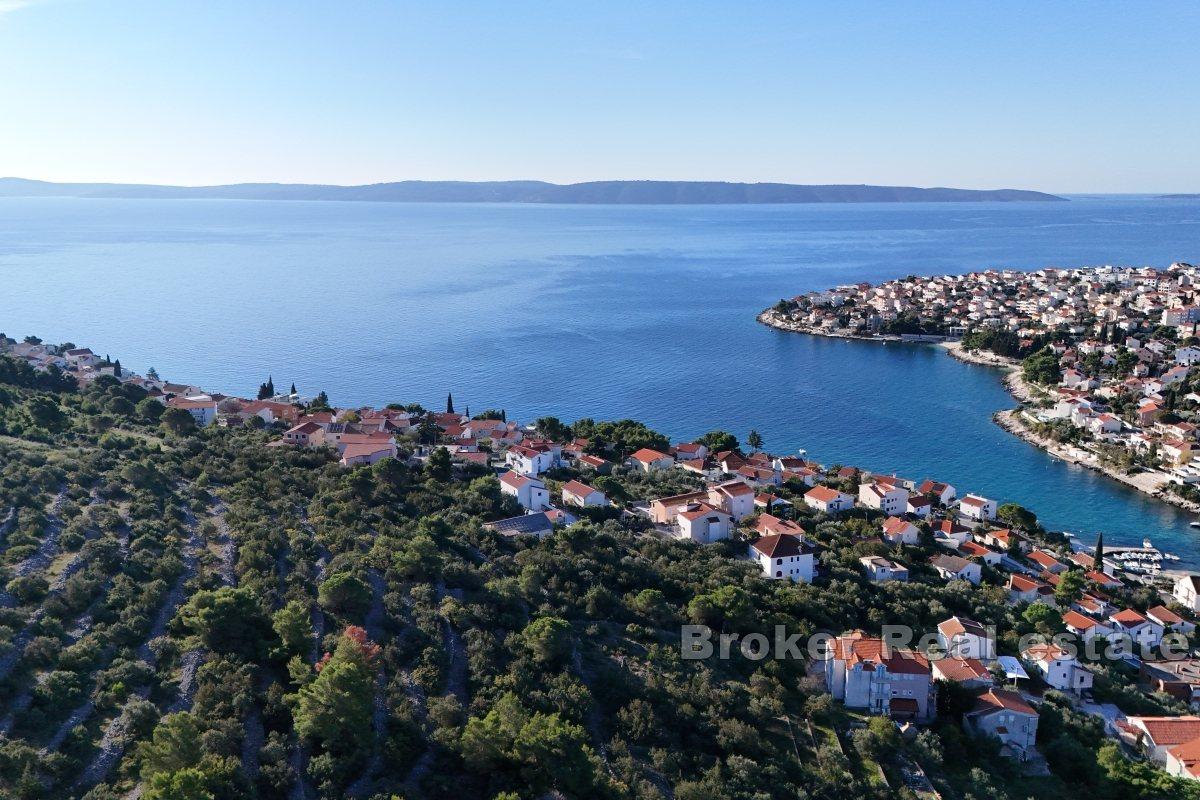 001-2035-195-Ciovo-Building-land-with-an-open-sea-view-for-sale