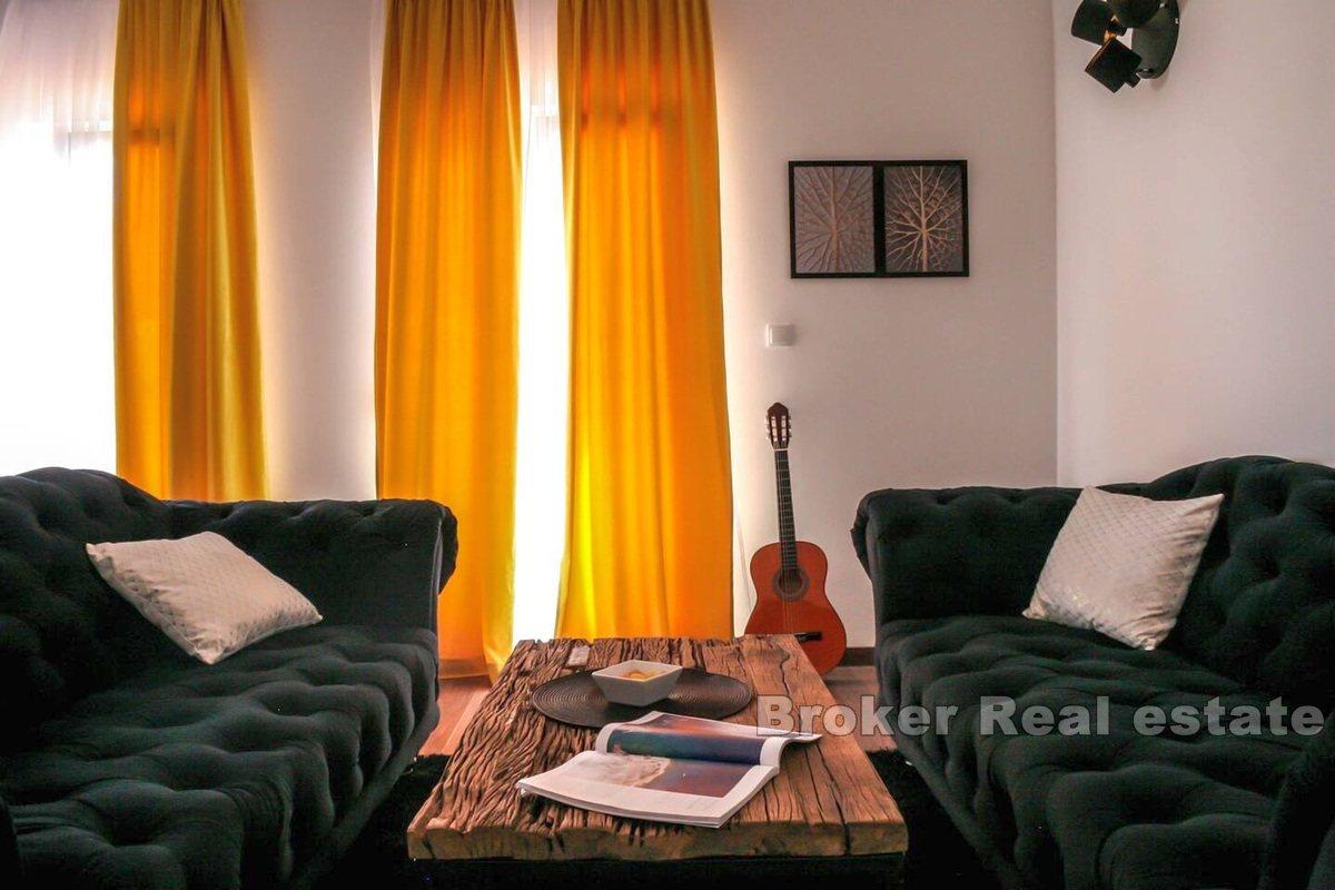 Luksuriøs treroms leilighet