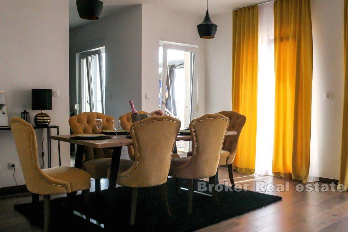 Luksuriøs treroms leilighet