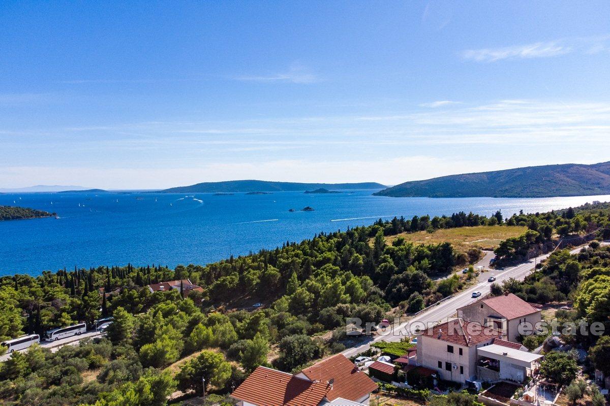 Moderní dvoupokojový apartmán s výhledem na moře