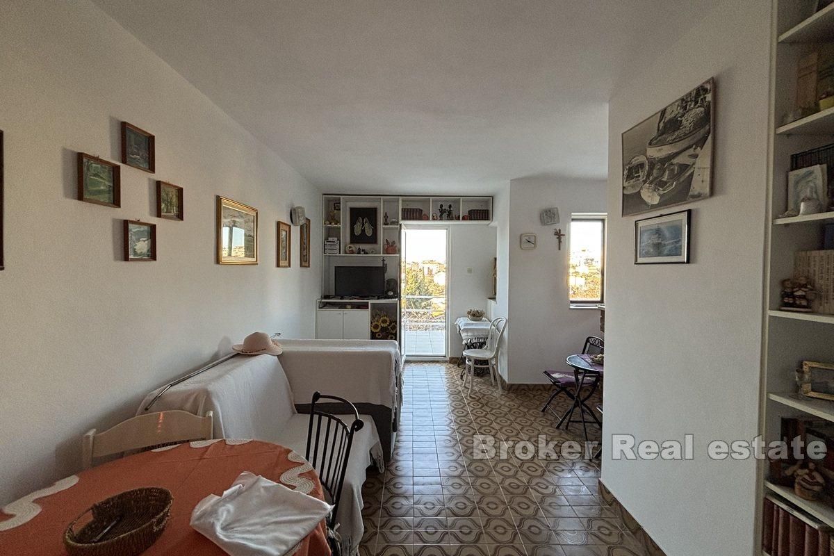 Двухквартирный дом с видом на море