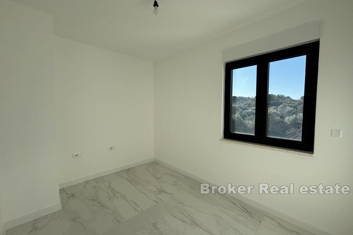 Spacieux penthouse avec vue sur la mer