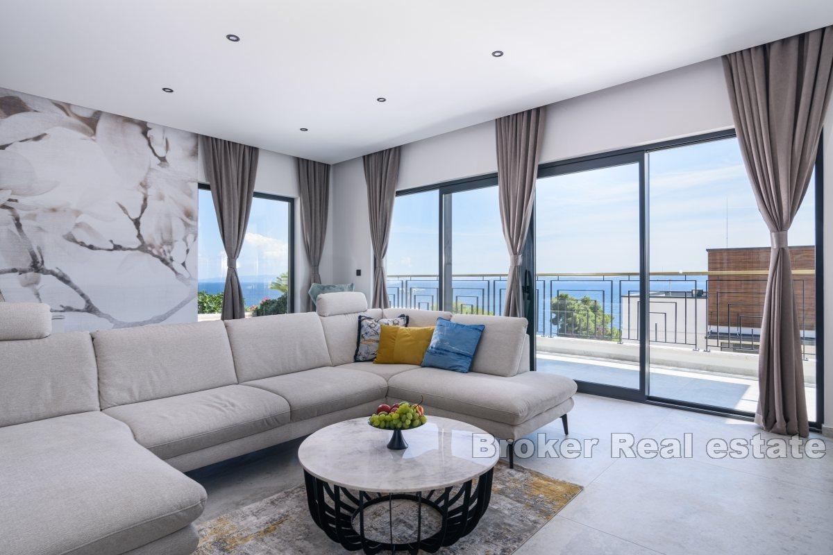 Luxury villa with panoramic sea view