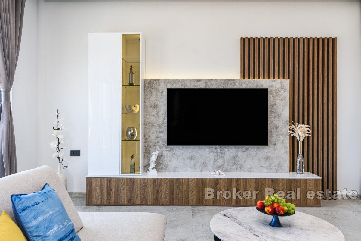 Luxury villa with panoramic sea view