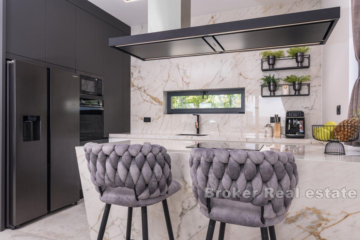 Luxury villa with panoramic sea view