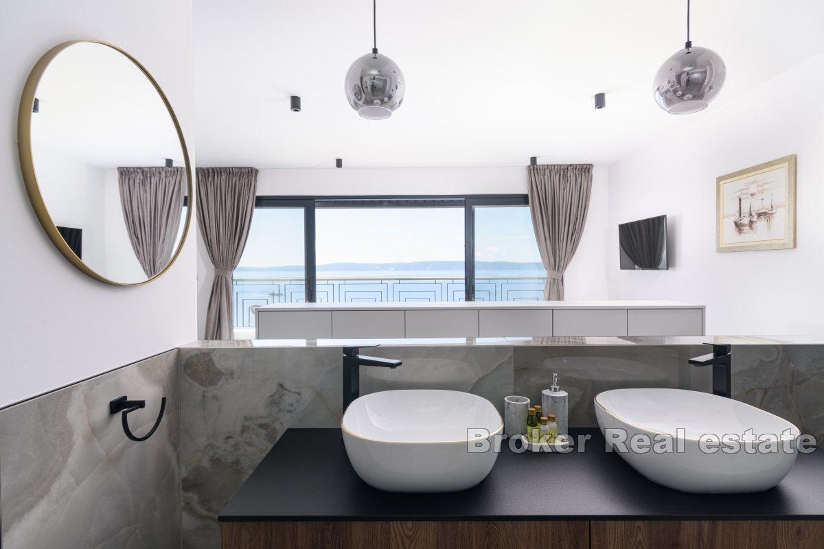 Luxury villa with panoramic sea view