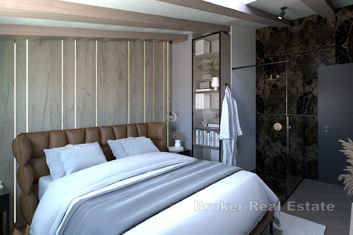 Un appartamento spazioso con terrazza da ristrutturare in posizione privilegiata