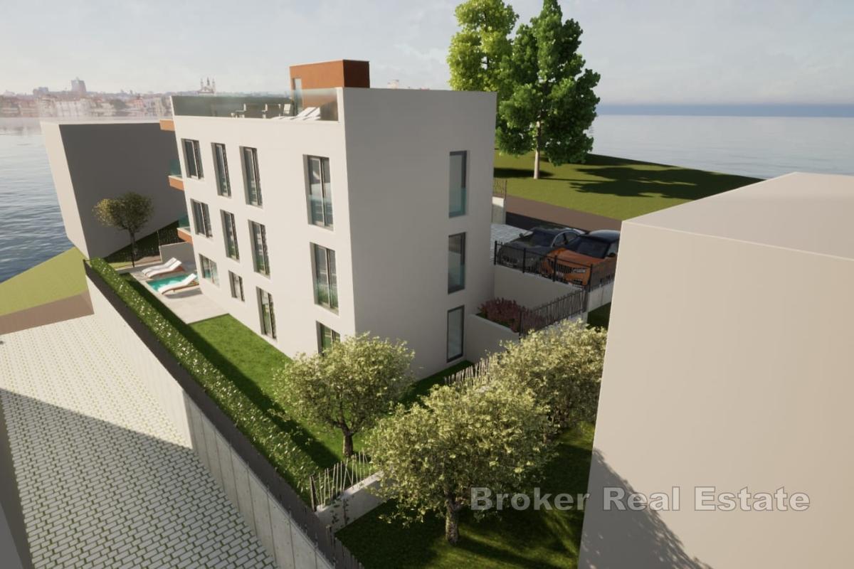 Komfortní penthouse s výhledem na moře