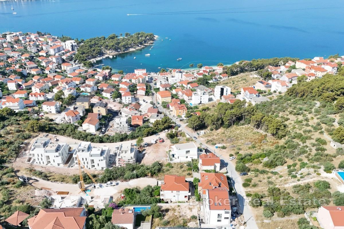 Zemljište s pogledom na more i dozvolom za izgradnju vile