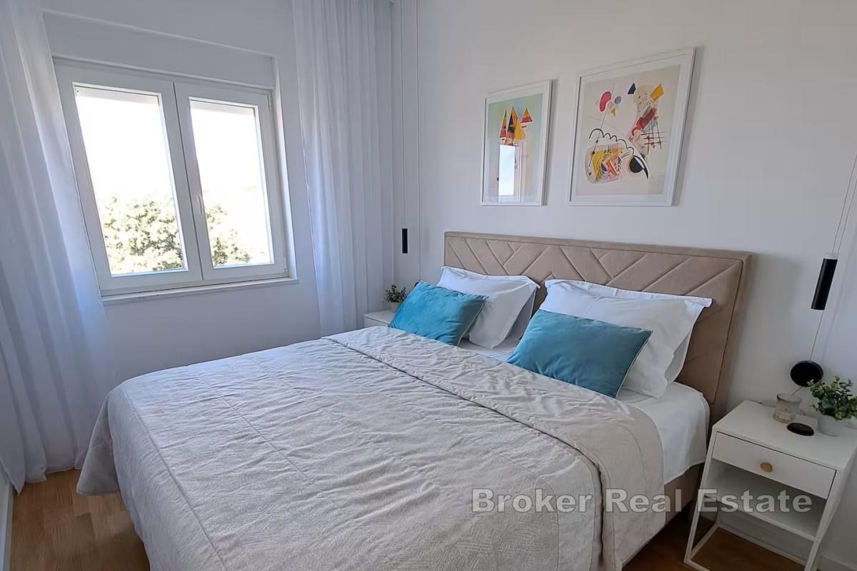 Appartement moderne avec vue mer et piscine