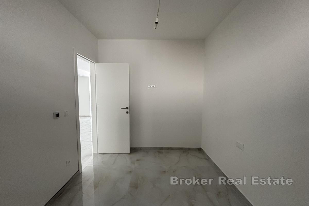 Moderno appartamento con due camere da letto e piscina privata