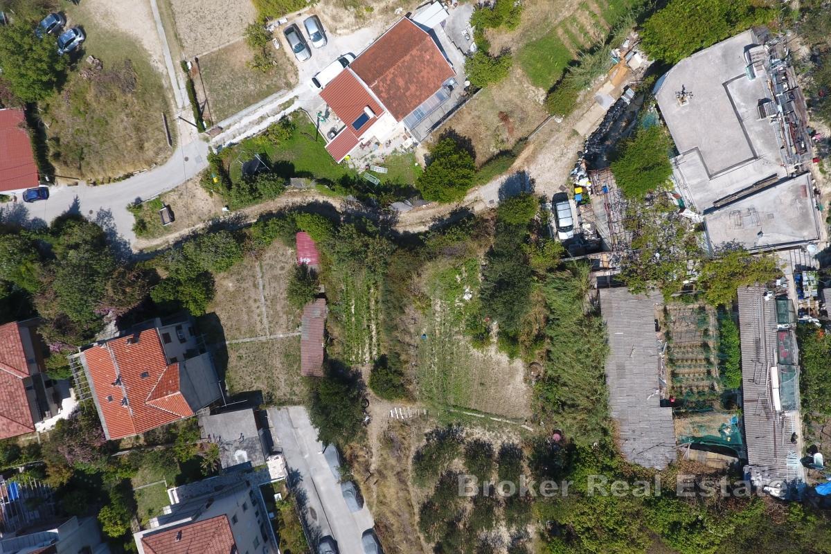 Terrain agricole avec vue mer